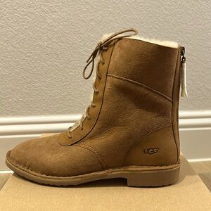 NEW UGG Daney Boot Women’s Size 9.5